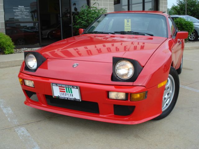 Porsche 944 1987 photo 14