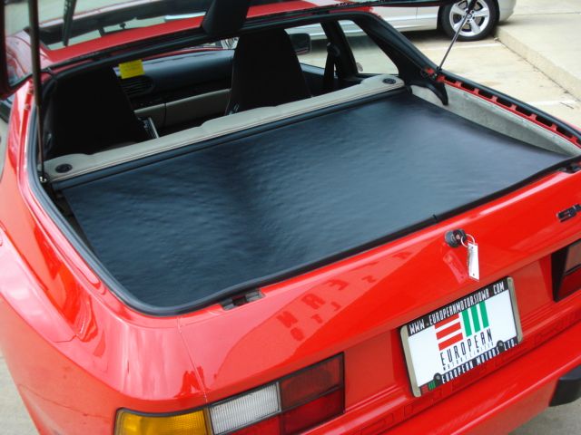 Porsche 944 1987 photo 6