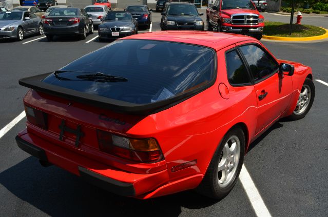 Porsche 944 1987 photo 20
