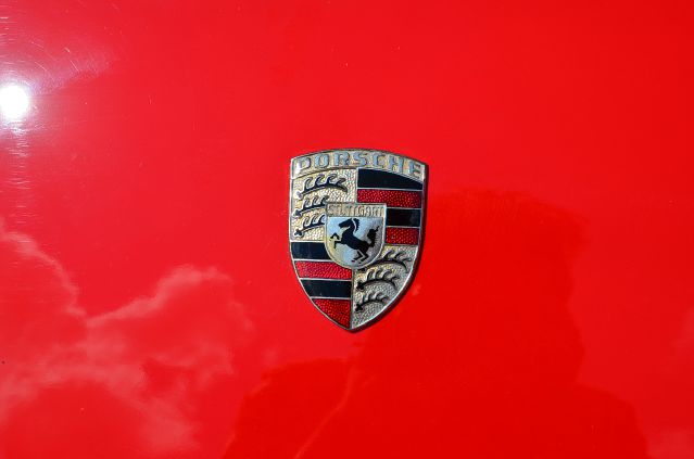 Porsche 944 1987 photo 16