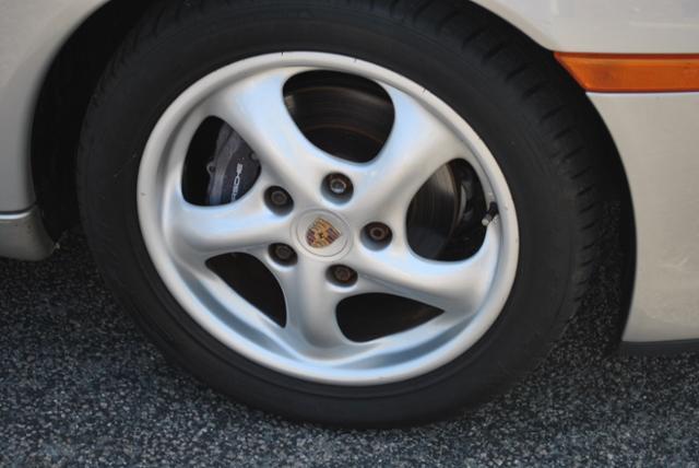 Porsche Boxster 1997 photo 1