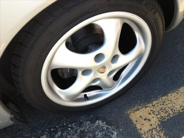 Porsche Boxster 1997 photo 4