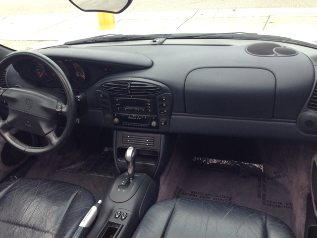 Porsche Boxster 1999 photo 1