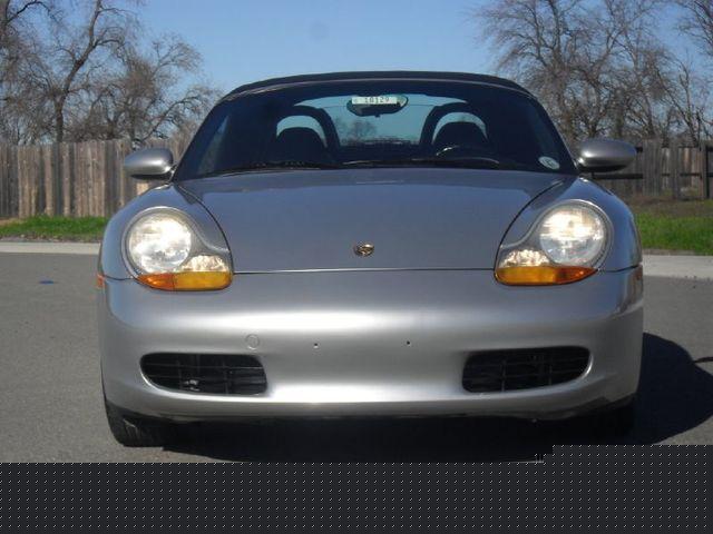 Porsche Boxster 1999 photo 1