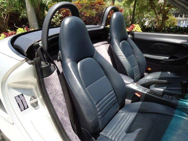 Porsche Boxster 1999 photo 18