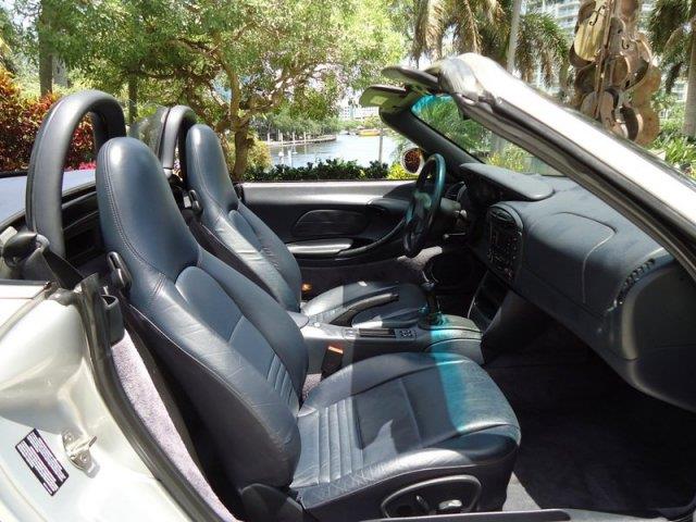 Porsche Boxster 1999 photo 20