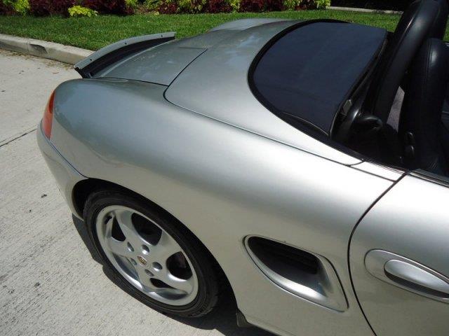 Porsche Boxster 1999 photo 27