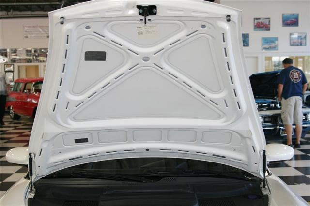 Porsche Boxster 2000 photo 2