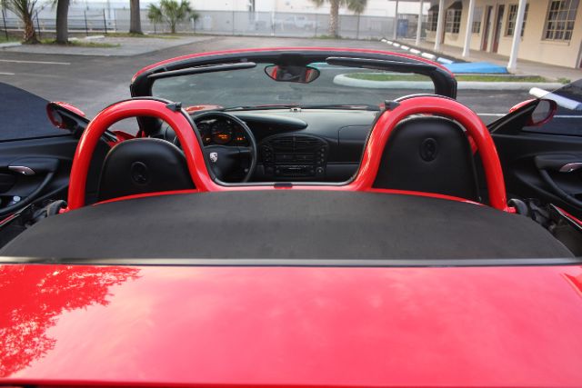 Porsche Boxster 2001 photo 27