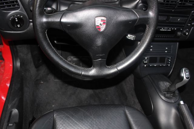 Porsche Boxster 2001 photo 30