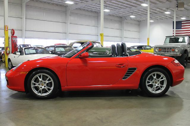 Porsche Boxster 2006 photo 2