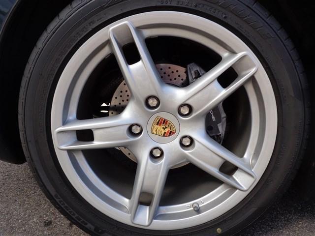 Porsche Boxster 2007 photo 21