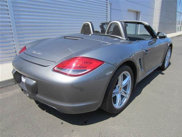Porsche Boxster 2010 photo 2