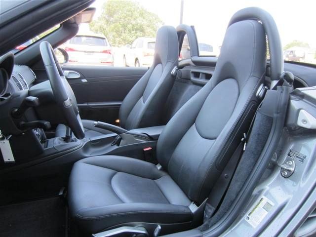 Porsche Boxster 2010 photo 4