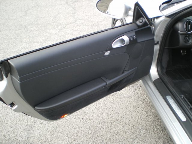 Porsche Boxster 2010 photo 4