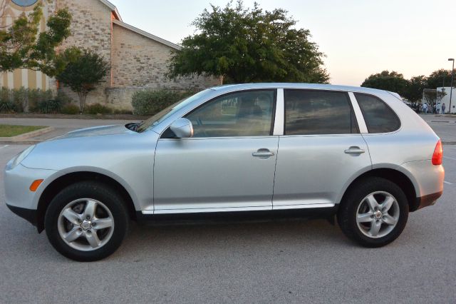 Porsche Cayenne 2004 photo 4