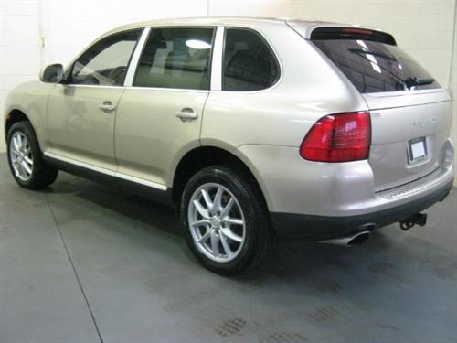 Porsche Cayenne 2004 photo 3