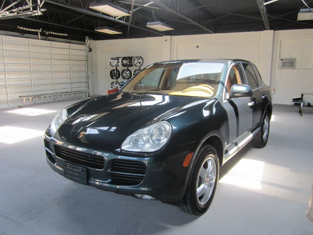 Porsche Cayenne 2004 photo 4