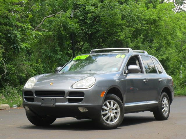 Porsche Cayenne 2004 photo 1