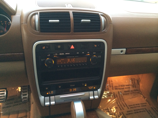 Porsche Cayenne XR SUV