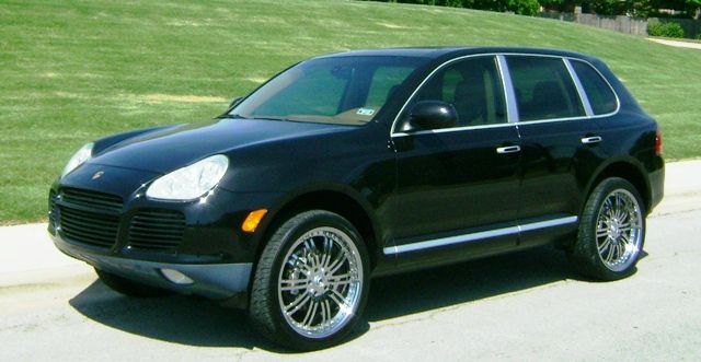 Porsche Cayenne 2004 photo 2