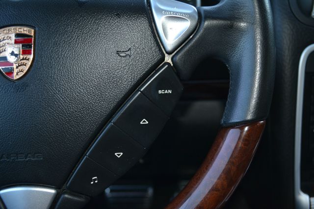 Porsche Cayenne 2004 photo 16