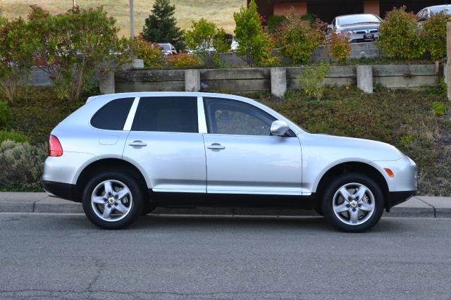 Porsche Cayenne 2004 photo 3