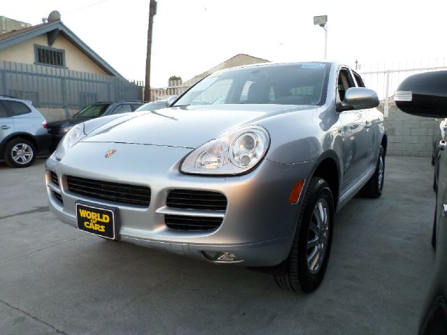 Porsche Cayenne 2005 photo 1