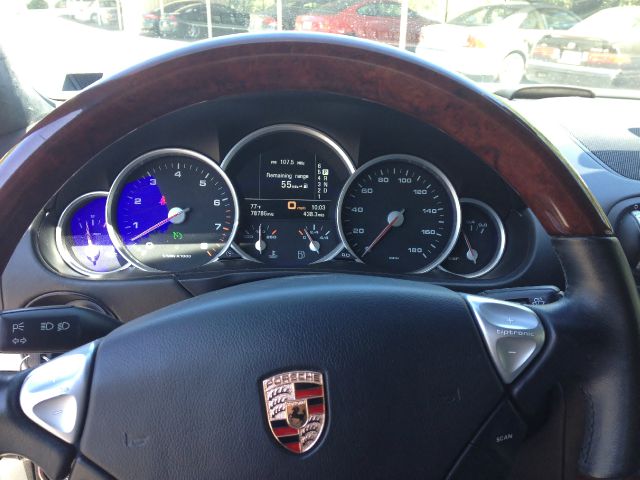 Porsche Cayenne 2006 photo 2