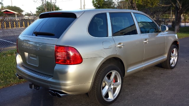 Porsche Cayenne 2006 photo 3