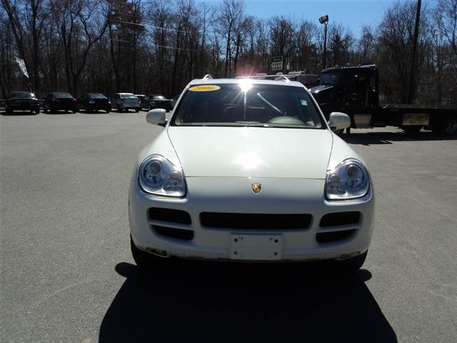 Porsche Cayenne 2006 photo 1