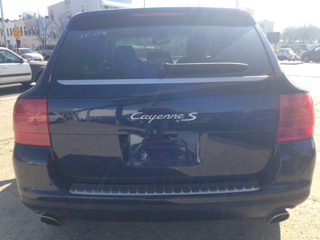 Porsche Cayenne 2006 photo 2