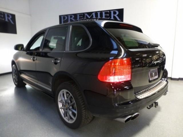 Porsche Cayenne 2006 photo 2