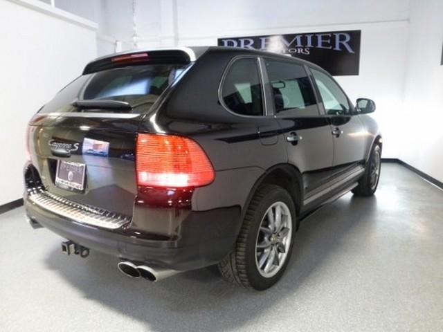 Porsche Cayenne 2006 photo 4