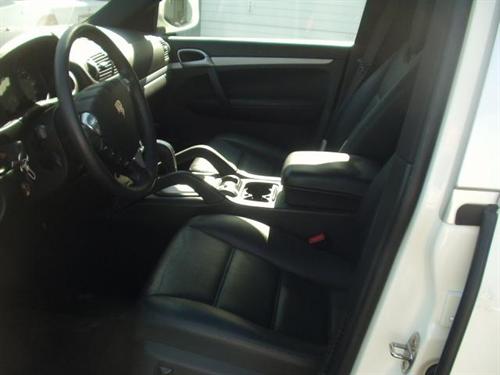 Porsche Cayenne 2008 photo 1