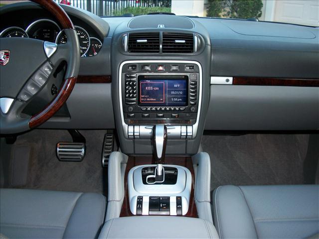 Porsche Cayenne 2008 photo 8