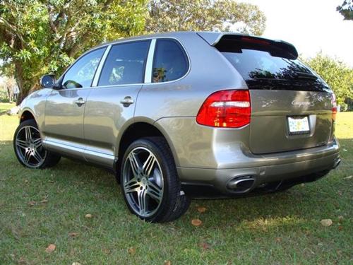 Porsche Cayenne 2008 photo 1