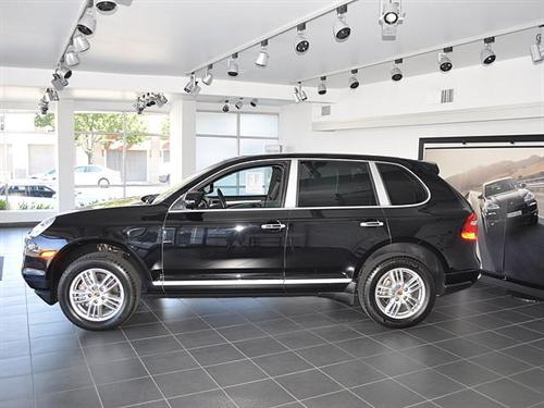 Porsche Cayenne 2008 photo 1