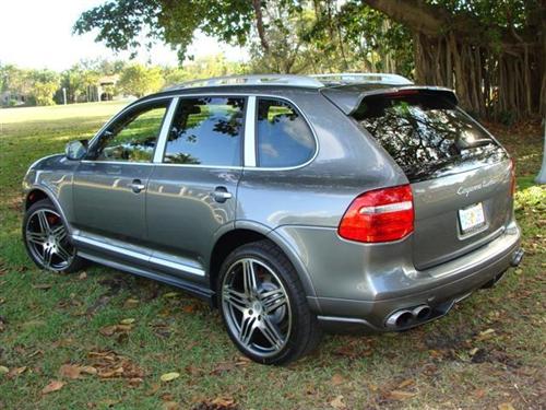 Porsche Cayenne 2008 photo 1
