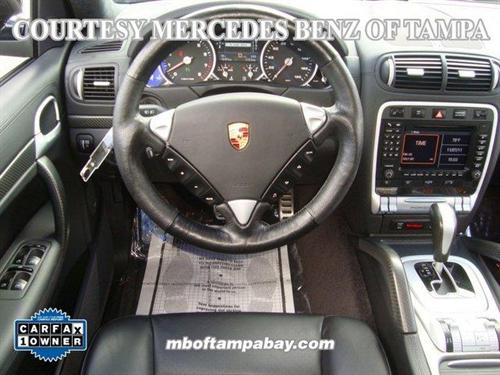 Porsche Cayenne 2008 photo 1
