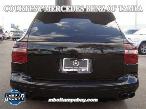 Porsche Cayenne 2008 photo 2