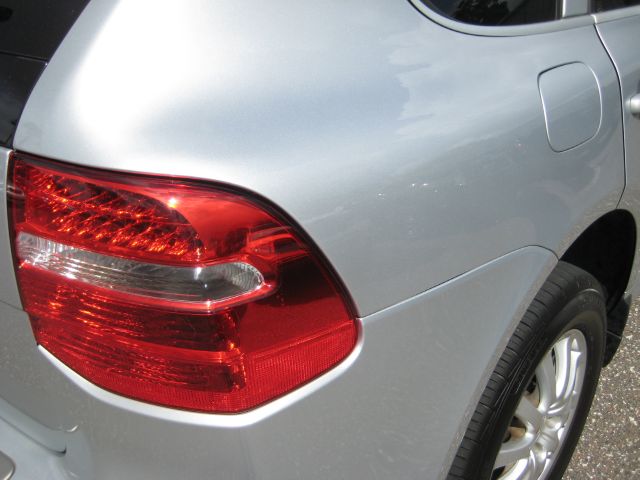 Porsche Cayenne 2008 photo 2