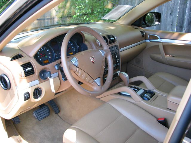 Porsche Cayenne 2009 photo 1