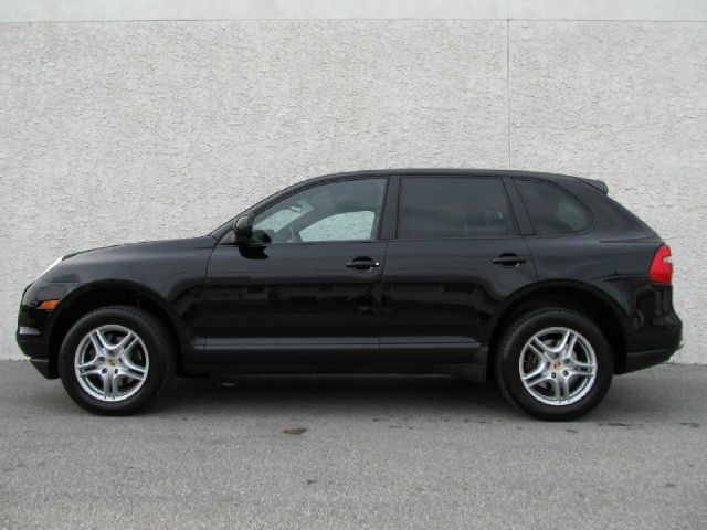 Porsche Cayenne 2009 photo 2