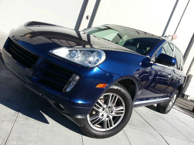 Porsche Cayenne 2009 photo 2
