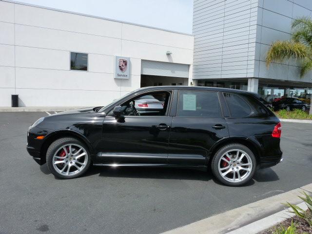 Porsche Cayenne 2010 photo 3