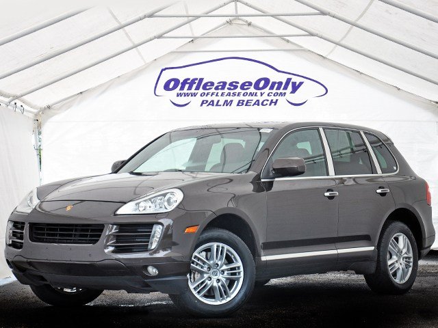 Porsche Cayenne 2010 photo 3