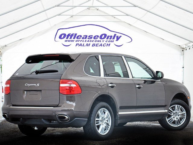 Porsche Cayenne 2010 photo 5