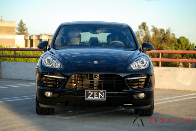 Porsche Cayenne 2011 photo 3