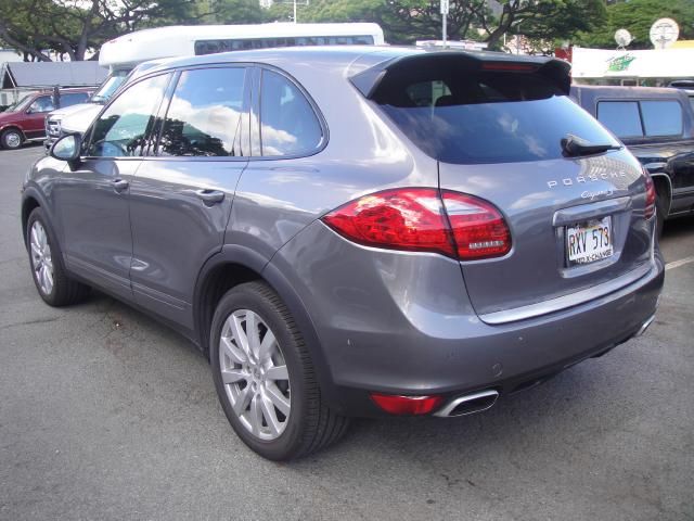 Porsche Cayenne 2011 photo 3